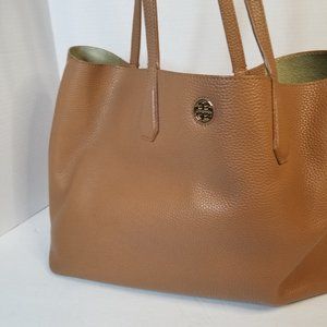 Tory Burch Tan Tote Shopping Bag Style 22159775  Free Tory Burch eyeglass case